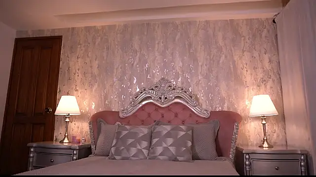 AngelineConnor online show from 1, 11, 2025