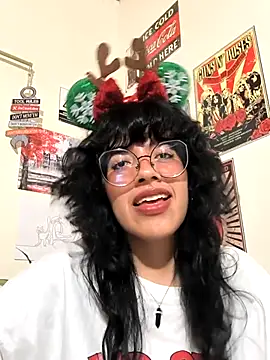 Snapshot of Fun_Everywhere chatting on 18, 12, 2025 Fun Everywhere online show from 18, 12, 2025