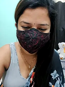 Snapshot of payal_sharma1 chatting on 14, 3, 2025 payal sharma1 online show from 14, 3, 2025