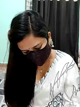 Snapshot of payal_sharma1 chatting on 15, 3, 2025 payal sharma1 online show from 15, 3, 2025