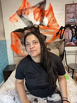 KataleyaStiward online show from 24, 10, 2025