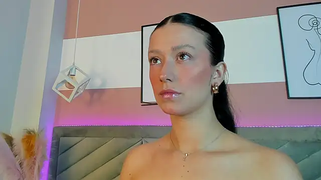 Snapshot of Ary_thompson__ chatting on 13, 4, 2026 Ary thompson online show from 13, 4, 2026