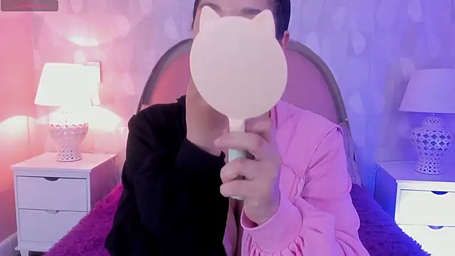 angeline teen online show from 11, 4, 2026