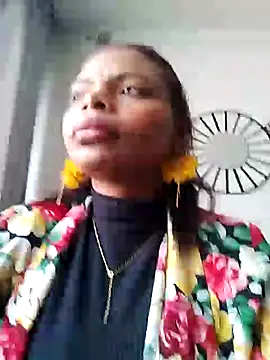 Snapshot of Lizeth_rey1 chatting on 13, 1, 2025 Lizeth rey1 online show from 13, 1, 2025