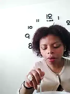 Snapshot of Lizeth_rey1 chatting on 5, 2, 2025 Lizeth rey1 online show from 5, 2, 2025