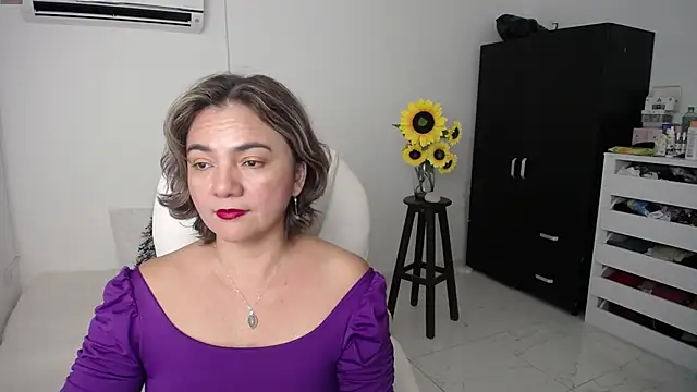 Ghada milf online show from 7, 3, 2025