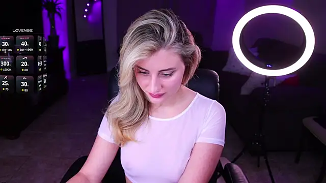 Snapshot of Naughty-Kitty1 chatting on 25, 2, 2026 Naughty-Kitty1 online show from 25, 2, 2026