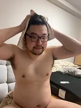 Snapshot of yuuki198912 chatting on 30, 10, 2025 yuuki198912 online show from 30, 10, 2025