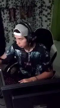 Snapshot of Andy_gray chatting on 19, 9, 2025 Andy gray online show from 19, 9, 2025