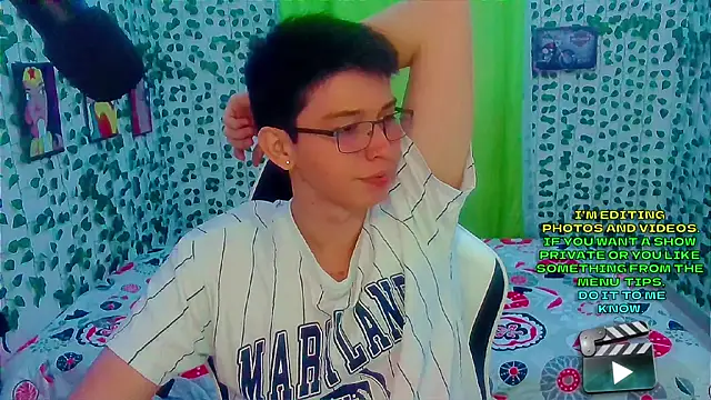 Snapshot of Andy_gray chatting on 26, 10, 2025 Andy gray online show from 26, 10, 2025