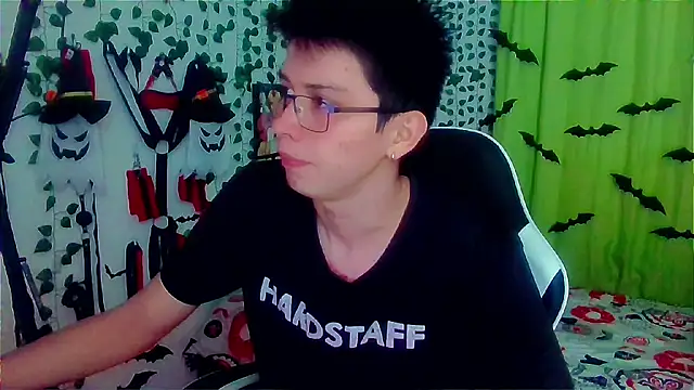 Snapshot of Andy_gray chatting on 14, 11, 2025 Andy gray online show from 14, 11, 2025