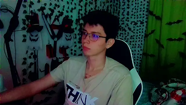 Snapshot of Andy_gray chatting on 15, 11, 2025 Andy gray online show from 15, 11, 2025