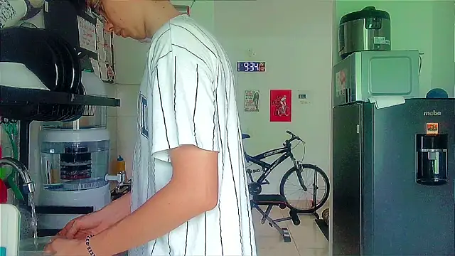 Snapshot of Andy_gray chatting on 2, 12, 2025 Andy gray online show from 2, 12, 2025