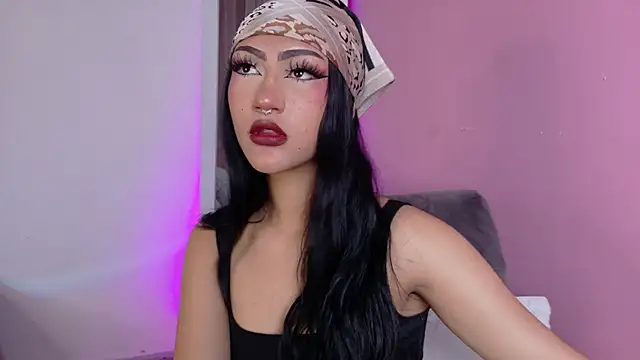 Snapshot of miluv19 chatting on 10, 4, 2026 miluv19 online show from 10, 4, 2026