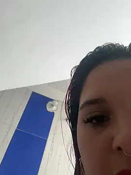 Snapshot of victoria18x chatting on 28, 12, 2024 victoria18x online show from 28, 12, 2024
