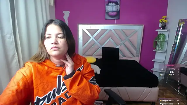 Snapshot of brithany_smiith_ chatting on 28, 12, 2024 brithany smiith online show from 28, 12, 2024