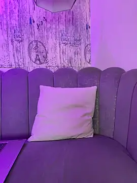 AbyThompson online show from 27, 2, 2026