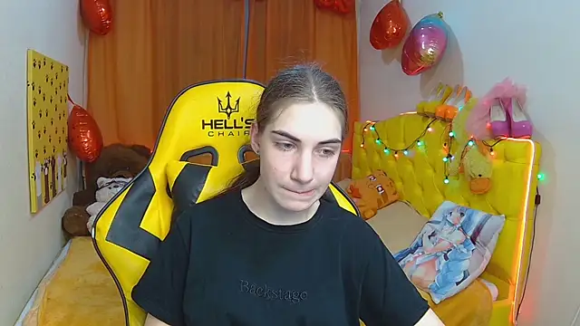 NikaStark  online show from 21, 3, 2025