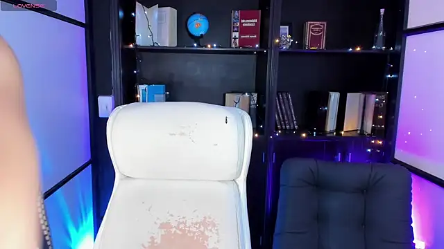 CamilaHarperr  online show from 4, 12, 2024