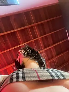 Snapshot of sweeet_peach chatting on 7, 4, 2026 sweeet peach online show from 7, 4, 2026