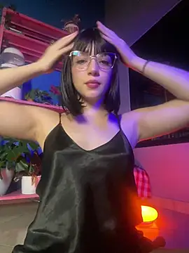 Snapshot of sweeet_peach chatting on 9, 4, 2026 sweeet peach online show from 9, 4, 2026