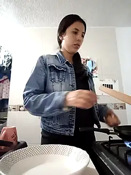 Bonny Klote online show from 7, 2, 2025