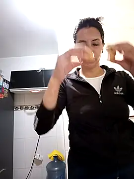 Bonny Klote online show from 6, 10, 2025