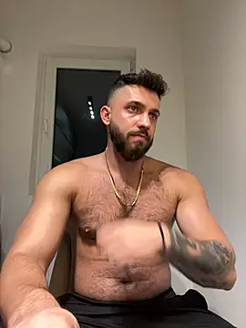 Snapshot of LoveIsBlind_ chatting on 7, 12, 2024 LoveIsBlind  online show from 7, 12, 2024