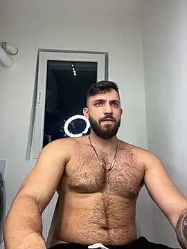 Snapshot of LoveIsBlind_ chatting on 8, 12, 2024 LoveIsBlind  online show from 8, 12, 2024