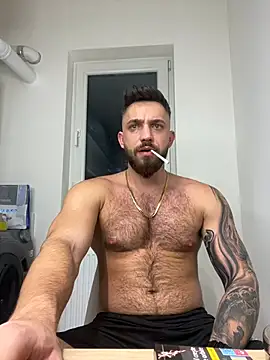 Snapshot of LoveIsBlind_ chatting on 31, 12, 2024 LoveIsBlind  online show from 31, 12, 2024