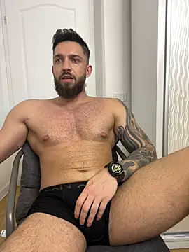 Snapshot of LoveIsBlind_ chatting on 12, 9, 2025 LoveIsBlind  online show from 12, 9, 2025