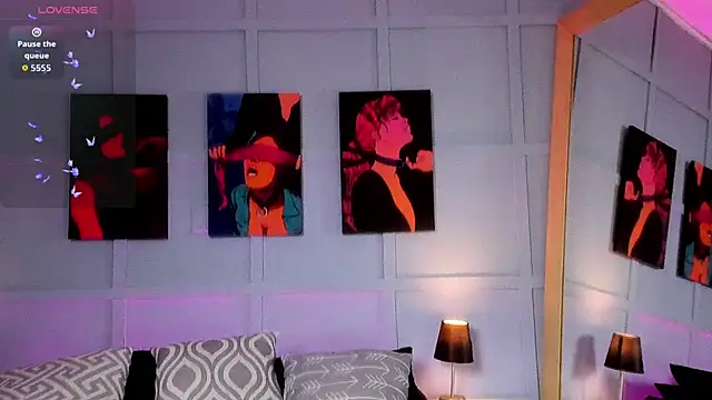 Snapshot of Elizabeth_Santos chatting on 25, 11, 2025 Elizabeth Santos online show from 25, 11, 2025