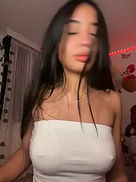 Snapshot of lina_pink chatting on 2, 1, 2025 lina pink online show from 2, 1, 2025