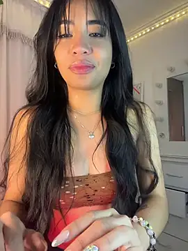 Snapshot of lina_pink chatting on 7, 4, 2026 lina pink online show from 7, 4, 2026