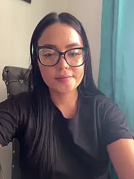 Snapshot of Karla-sexy01 chatting on 5, 12, 2025 Karla-sexy01 online show from 5, 12, 2025