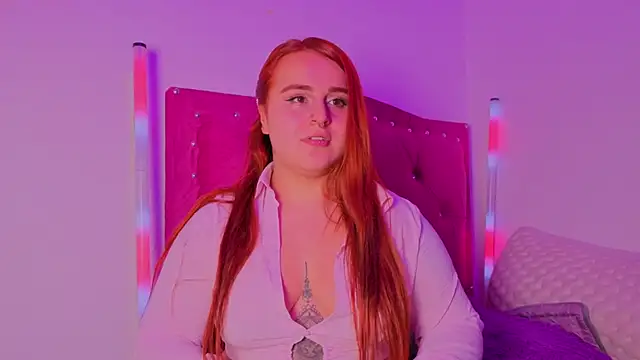 Snapshot of evy_orange1 chatting on 27, 11, 2025 evy orange1 online show from 27, 11, 2025