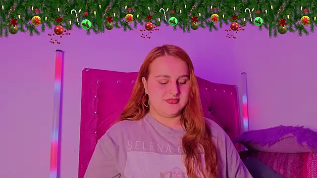 Snapshot of evy_orange1 chatting on 5, 12, 2025 evy orange1 online show from 5, 12, 2025