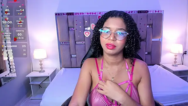 Snapshot of MilaHall_ chatting on 31, 1, 2025 MilaHall online show from 31, 1, 2025