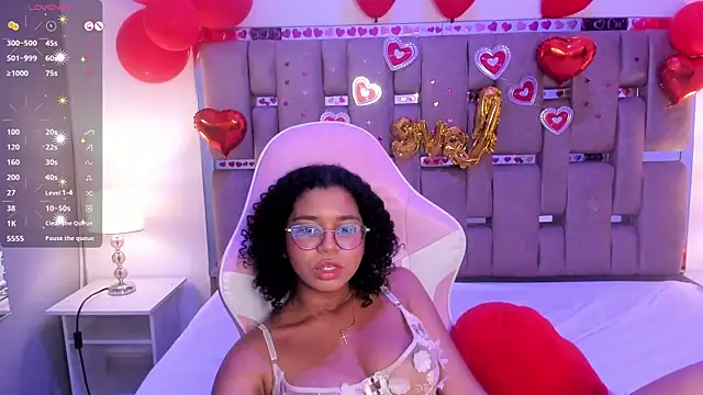 Snapshot of MilaHall_ chatting on 16, 2, 2025 MilaHall online show from 16, 2, 2025