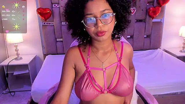 Snapshot of MilaHall_ chatting on 21, 2, 2025 MilaHall online show from 21, 2, 2025