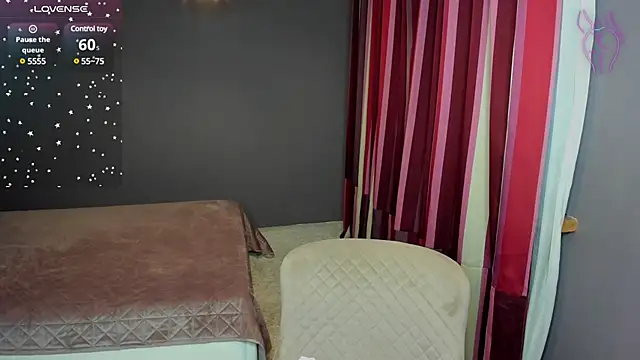 Snapshot of AnitaMays chatting on 23, 12, 2024 AnitaMays online show from 23, 12, 2024