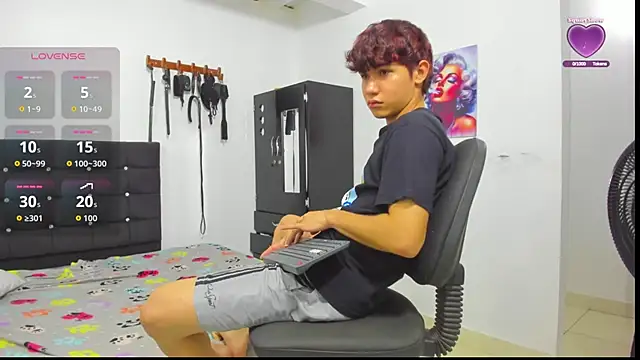 Alexander and Xiao online show from 4, 2, 2026