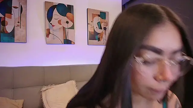 Snapshot of miaa_saenz1 chatting on 1, 5, 2026 miaa saenz1 online show from 1, 5, 2026