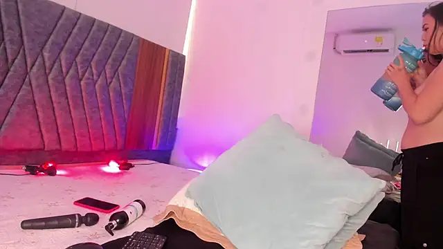 MADISSONLOVE  online show from 27, 1, 2025