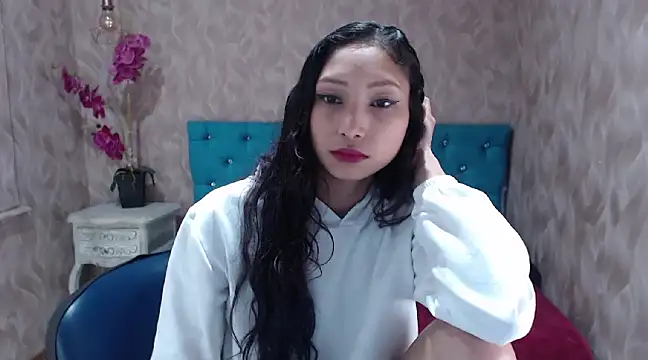 MadelineDoll online show from 13, 3, 2025