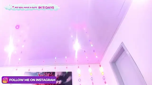 Snapshot of Emma_monserrat chatting on 4, 2, 2025 Emma monserrat online show from 4, 2, 2025