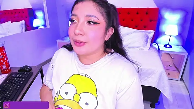 Snapshot of Emma_monserrat chatting on 15, 3, 2025 Emma monserrat online show from 15, 3, 2025