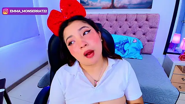 Snapshot of Emma_monserrat chatting on 20, 11, 2025 Emma monserrat online show from 20, 11, 2025