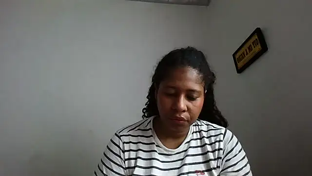 Snapshot of Ivon-09 chatting on 15, 2, 2026 Ivon-09 online show from 15, 2, 2026