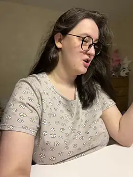 hungry1bunny online show from 13, 1, 2025